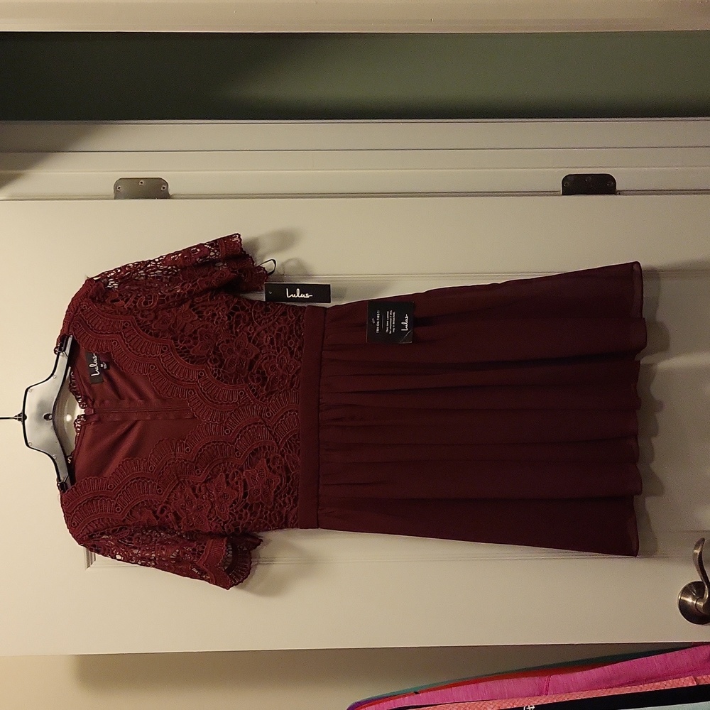NWT Lulus cranberry lace top dress